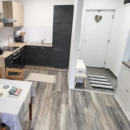 Appartamento Juhar 1 Kőszeg